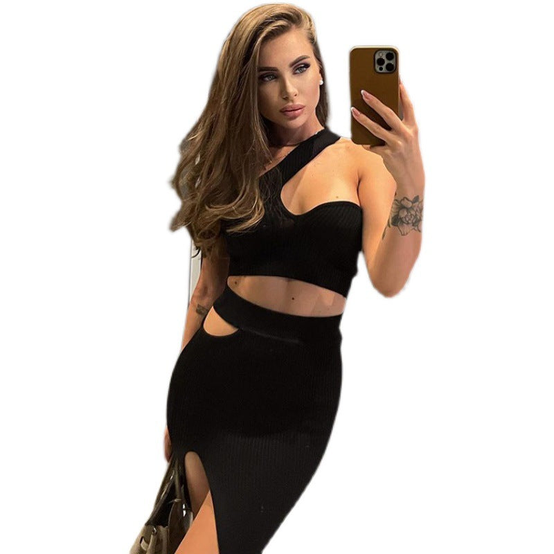 Women’s Sloping Shoulder Crop Top