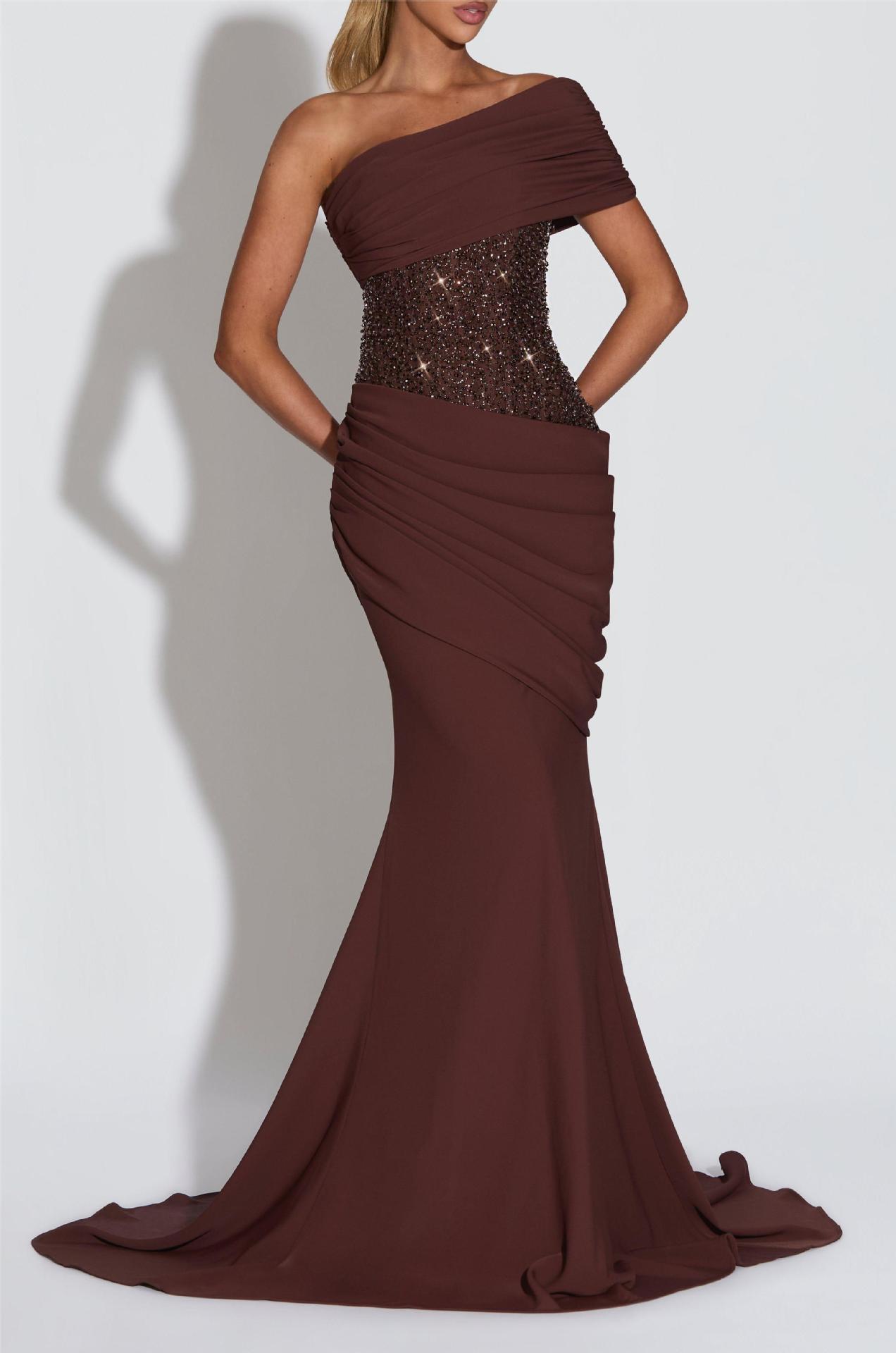 Oblique-Neck Backless Slim Dress