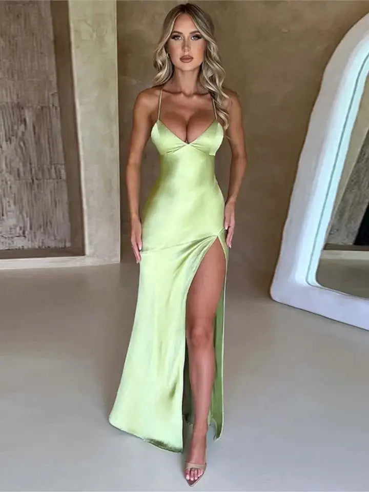 Women’s V-Neck Brace Backless Maxi Dress with High Slit