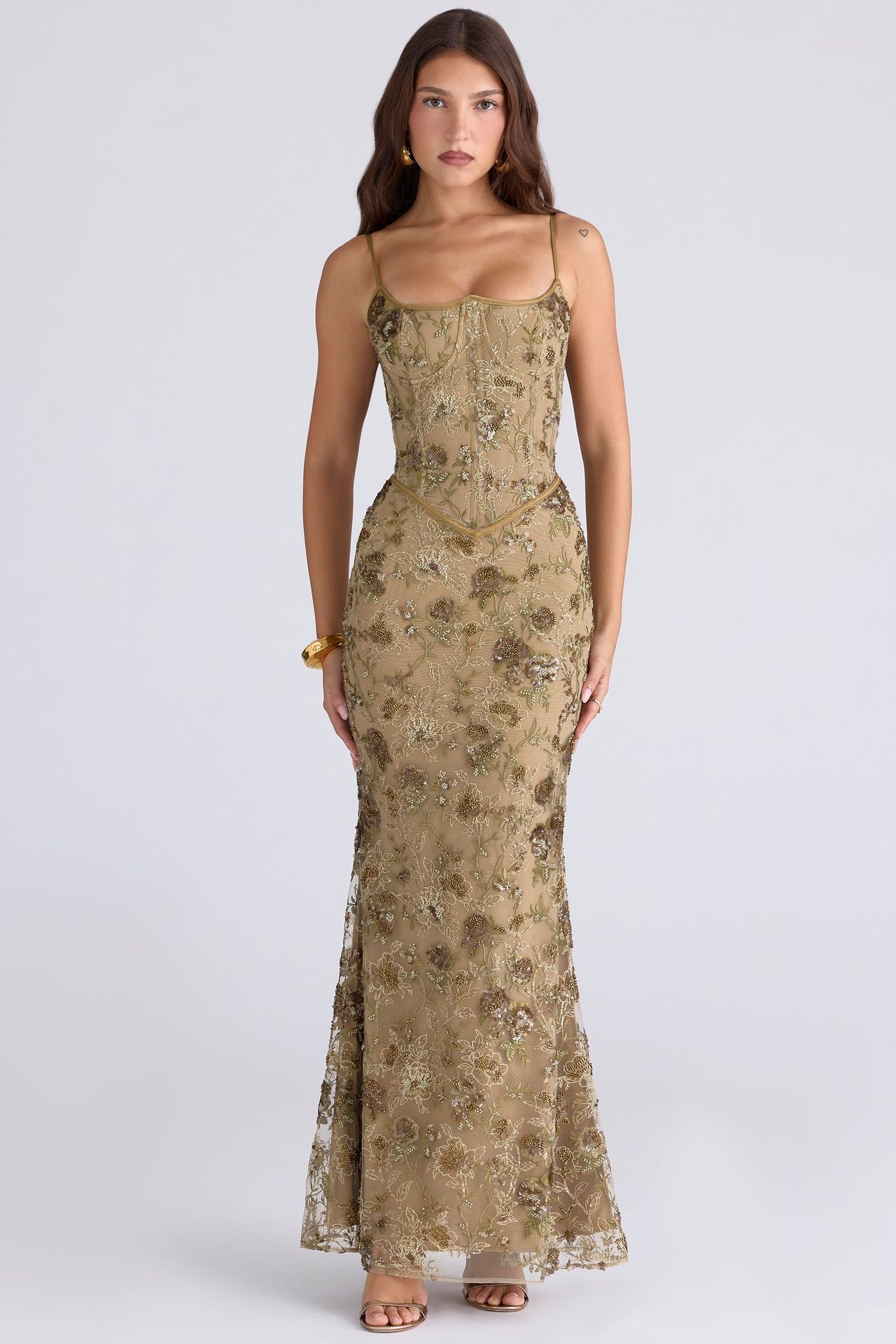 Women’s Low-Neck Lace-Up Gown