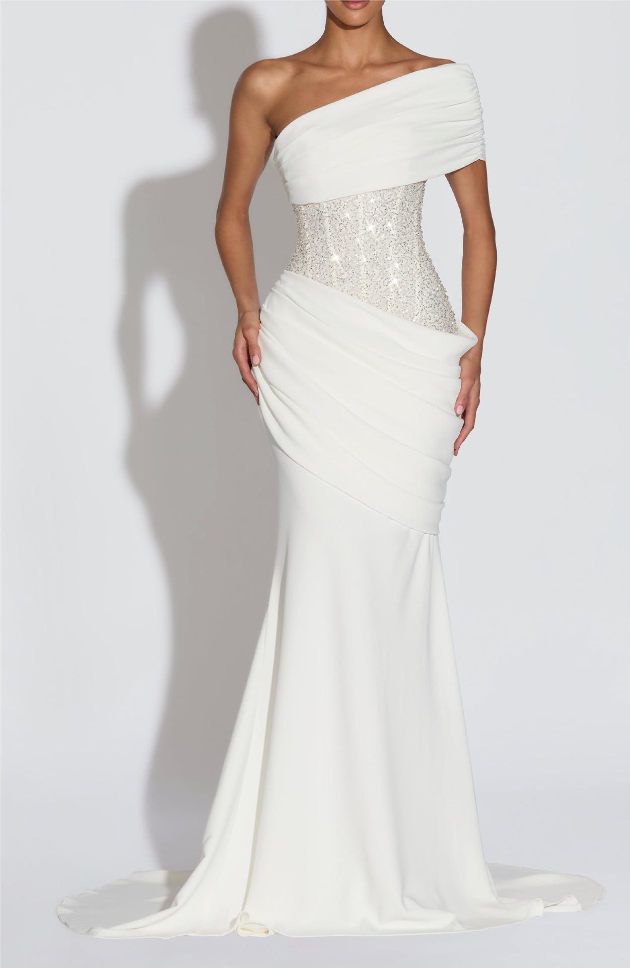 Oblique-Neck Backless Slim Dress