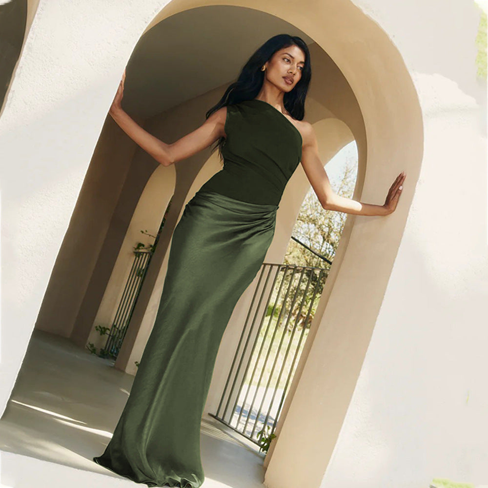 Women’s Elegant One-Shoulder Satin Sheath Gown