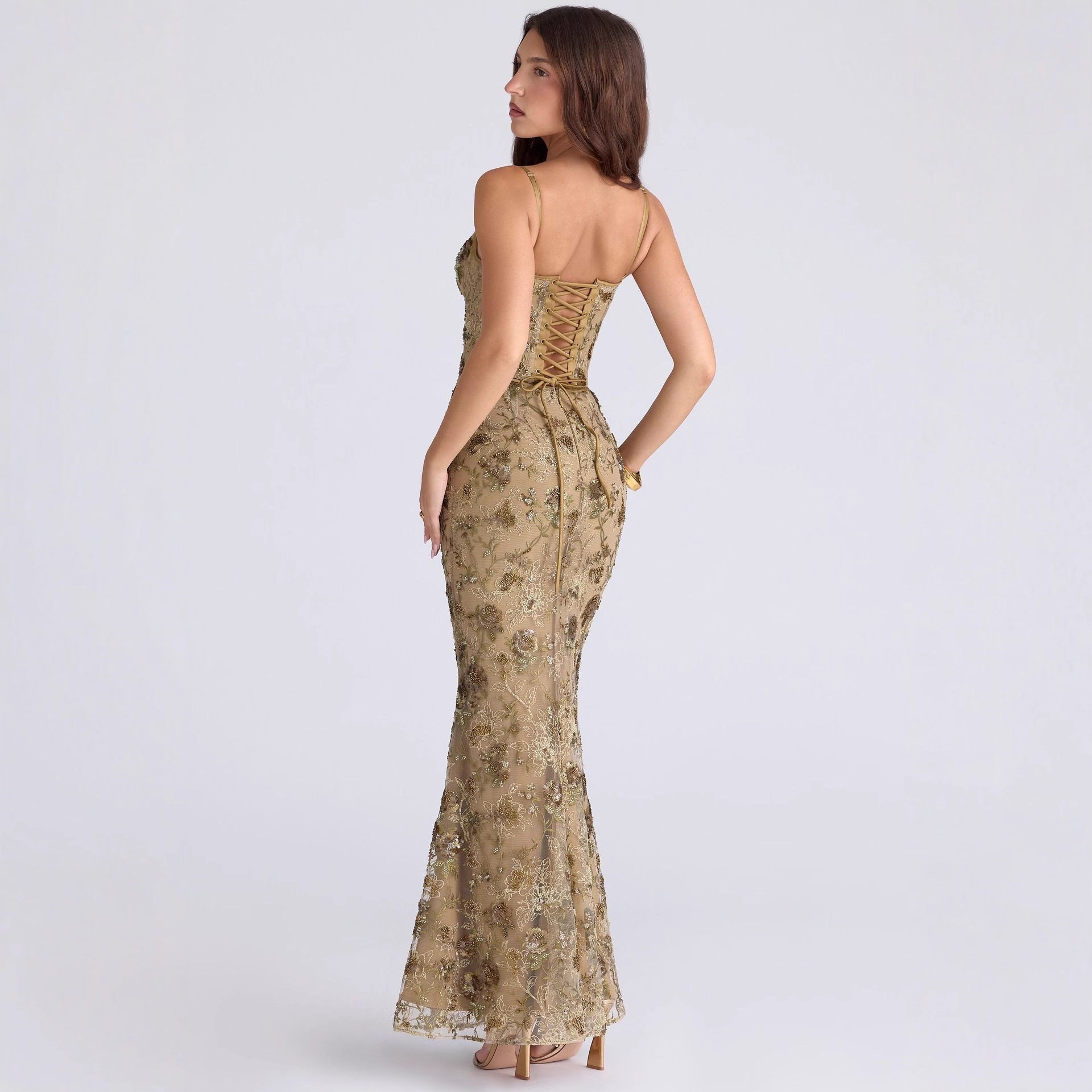Women’s Low-Neck Lace-Up Gown